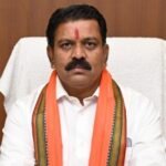 नक्सली हिंसा में शहीद हुए पुलिस सेवकों के परिजनों को मिलेगा विभाग चुनने का विकल्प, मुख्यमंत्री विष्णुदेव साय का आभार- उपमुख्यमंत्री विजय शर्मा