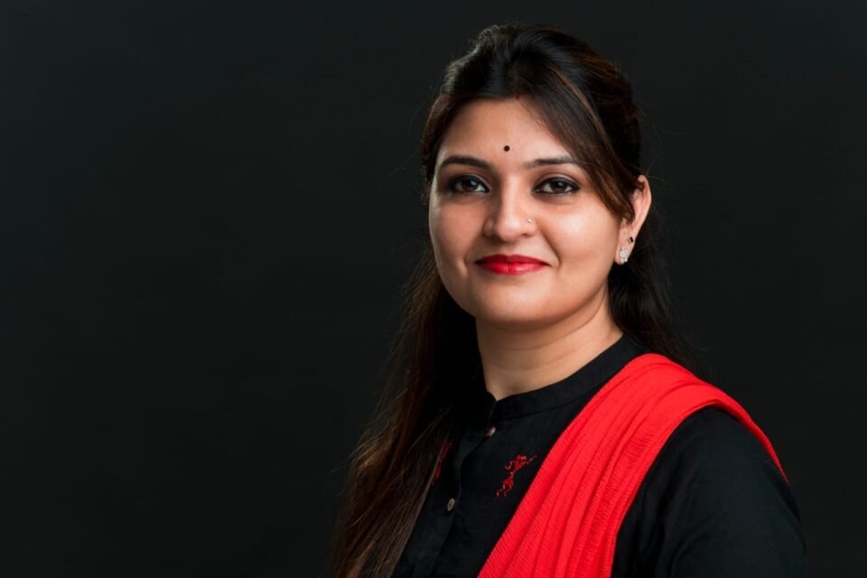 पंडरिया विधायक भावना बोहरा ने शराब दुकानों, बिजली आपूर्ति एवं शासकीय विद्यालयों की स्थिति पर विधानसभा में उठाया सवाल